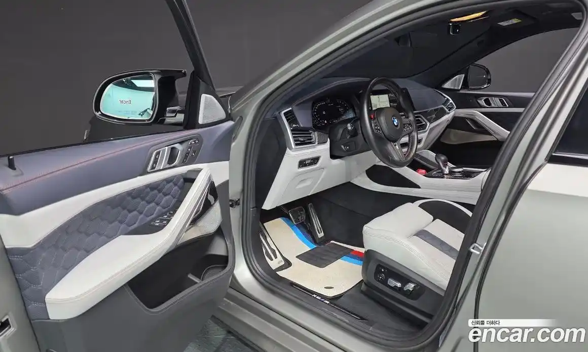 BMW X6M 2021 4.4 Автомат в Москве № 968584, фото 9