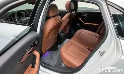 Audi A4 2022 2.0 гидро в Москве № 970434, миниатюра 12