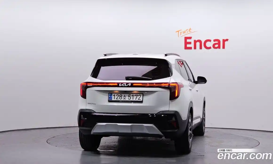 Kia Seltos 2024 1.6 Автомат в Москве № 972468, фото 4