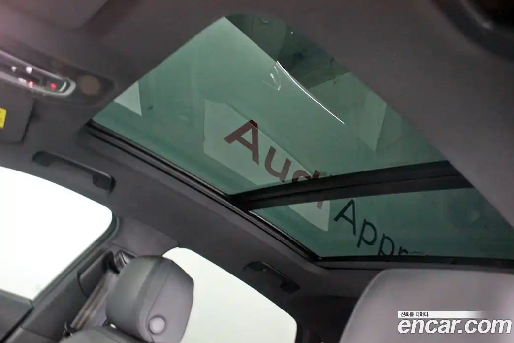Audi e-tron 2022 гидро в Москве № 1002362, фото 20