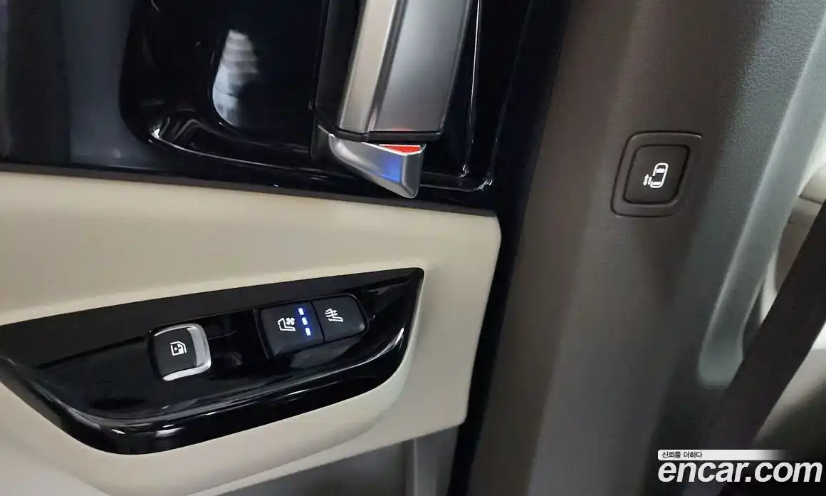 Kia Canival 2023 3.5 Автомат в Москве № 1002933, фото 18