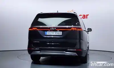 Kia Canival 2023 3.5 Автомат в Москве № 1002933, миниатюра 4
