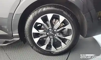 Kia Canival 2023 3.5 Автомат в Москве № 1002933, миниатюра 5