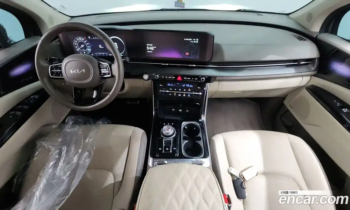 Kia Canival 2023 3.5 Автомат в Москве № 1002933, фото 7