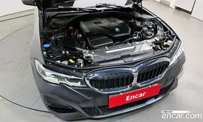 BMW 3-Series 2022 2.0 Автомат в Москве № 1004768, миниатюра 6