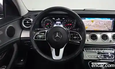 Mercedes-Benz E-Class 2018 2.0 гидро в Москве № 1006042, миниатюра 12