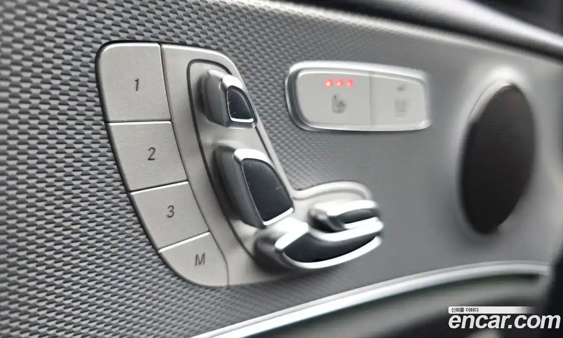 Mercedes-Benz E-Class 2018 2.0 гидро в Москве № 1006042, фото 16