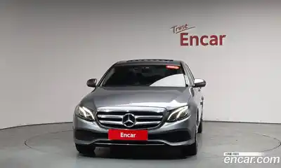 Mercedes-Benz E-Class 2018 2.0 гидро в Москве № 1006042, миниатюра 2