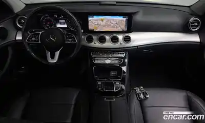 Mercedes-Benz E-Class 2018 2.0 гидро в Москве № 1006042, миниатюра 6