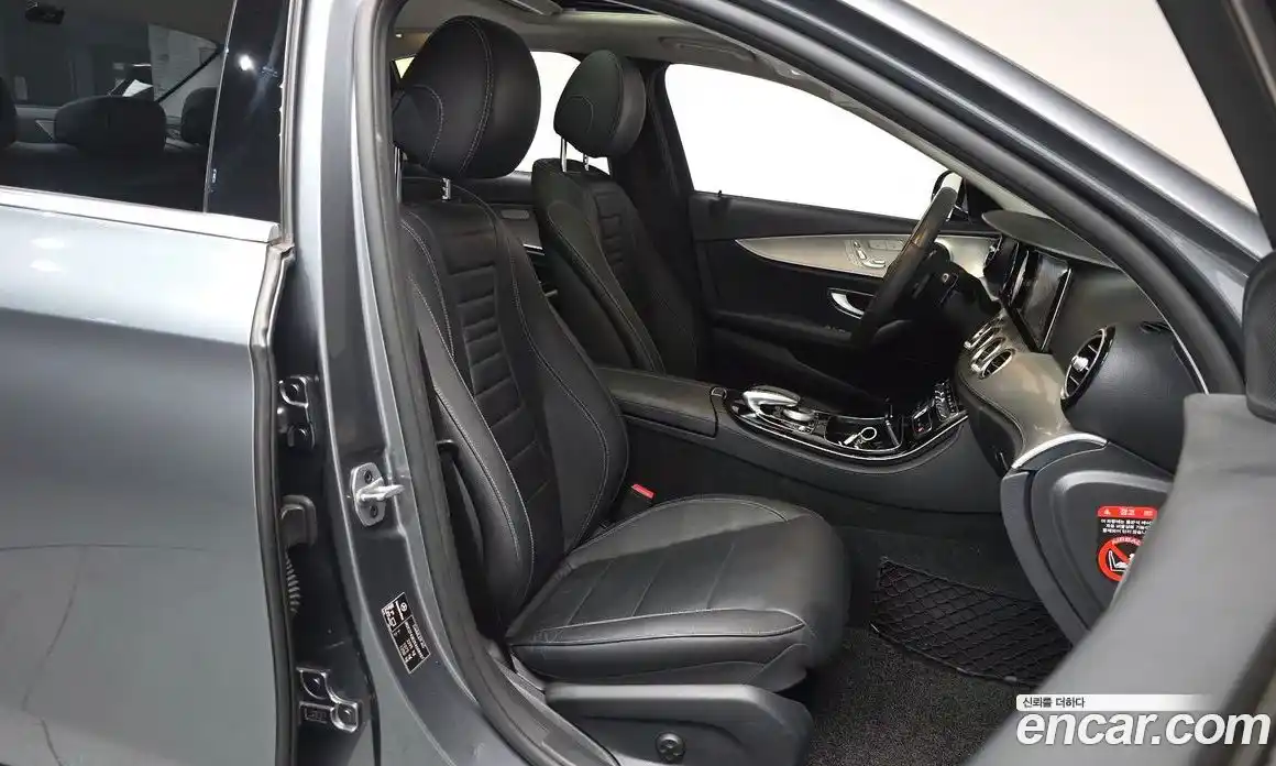 Mercedes-Benz E-Class 2018 2.0 гидро в Москве № 1006042, фото 9