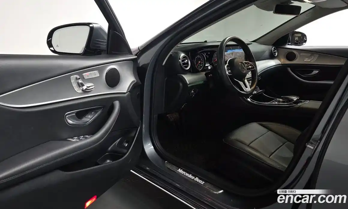 Mercedes-Benz E-Class 2018 2.0 гидро в Москве № 1006042, фото 10