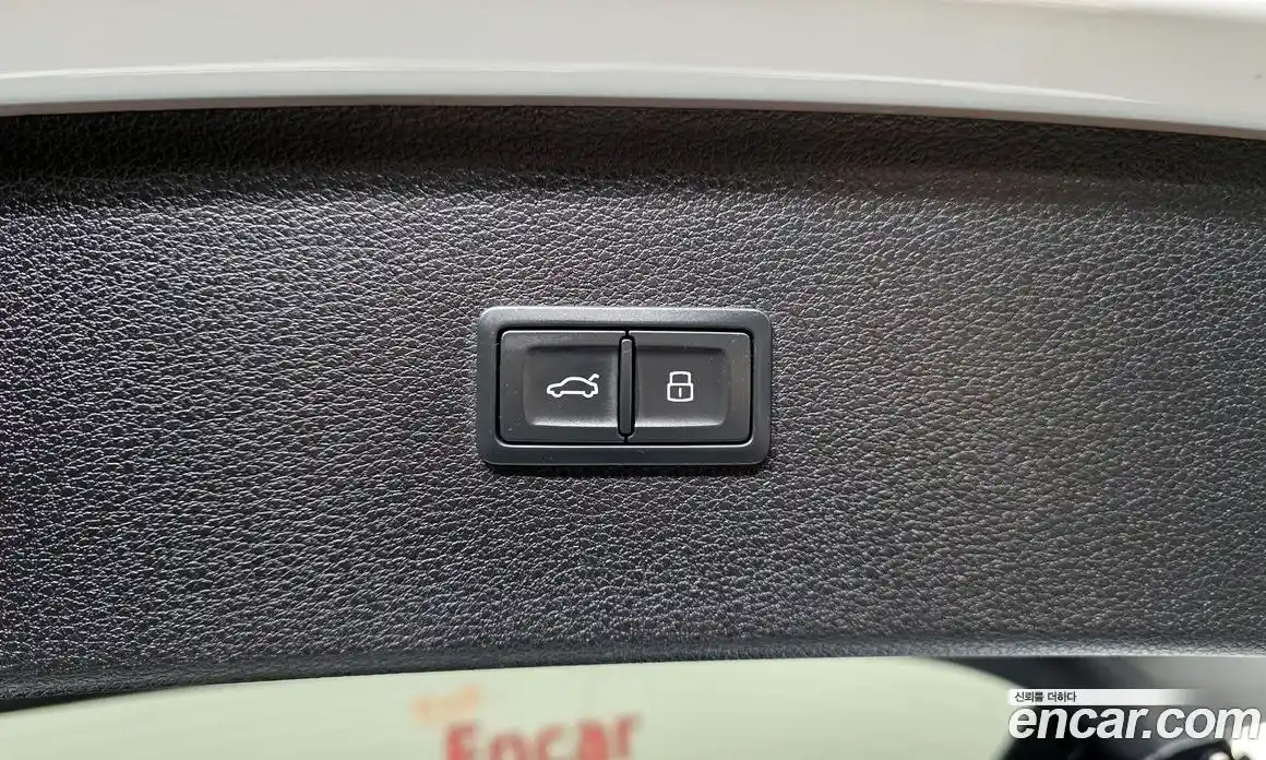 Audi Q5 2023 2.0 Автомат в Москве № 1006992, фото 20