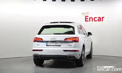 Audi Q5 2023 2.0 Автомат в Москве № 1006992, миниатюра 4