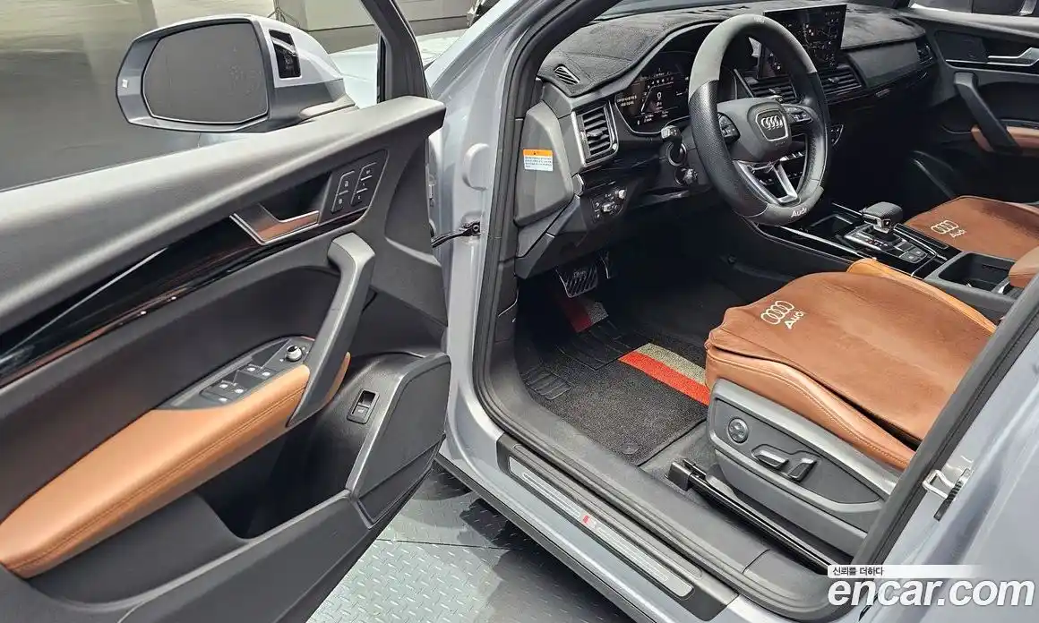 Audi Q5 2022 2.0 Автомат в Москве № 1007015, фото 11