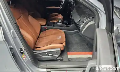 Audi Q5 2022 2.0 Автомат в Москве № 1007015, миниатюра 10