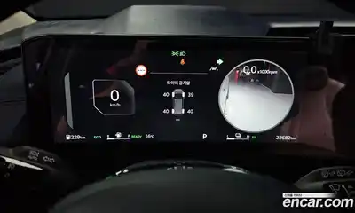 Kia Canival 2024 1.6 Автомат в Москве № 1009404, миниатюра 8