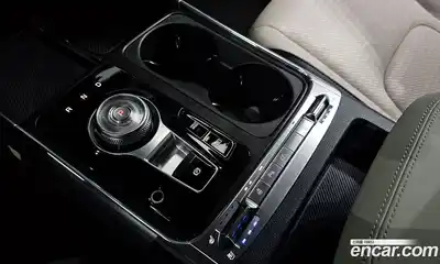 Kia Canival 2024 1.6 Автомат в Москве № 1009404, миниатюра 9