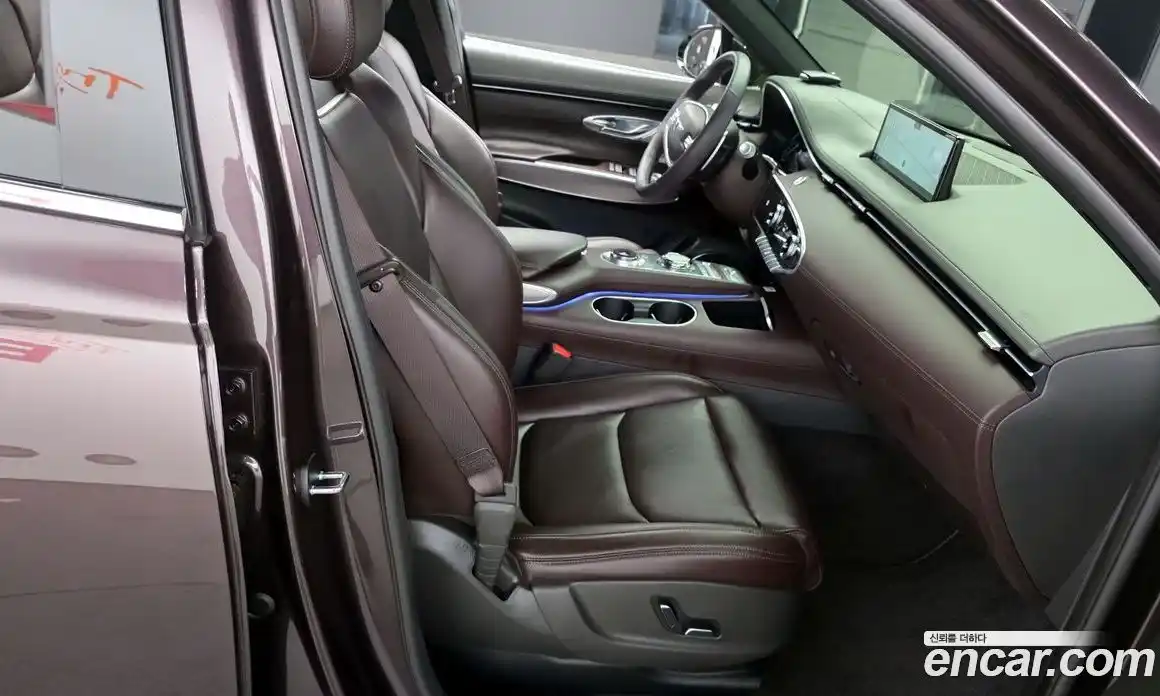 Genesis GV70 2023 2.5 Автомат в Москве № 1009878, фото 12