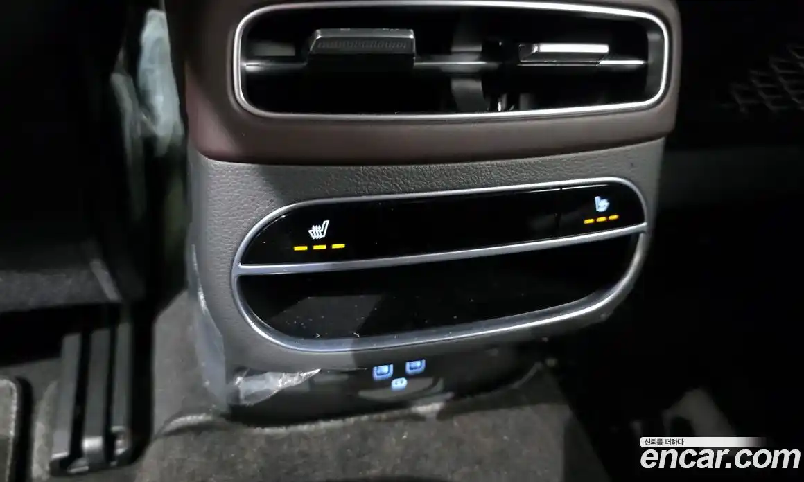 Genesis GV70 2023 2.5 Автомат в Москве № 1009878, фото 19