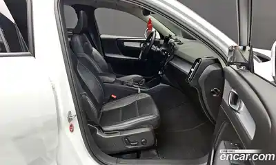Volvo XC40 2019 2.0 гидро в Москве № 1009926, миниатюра 11