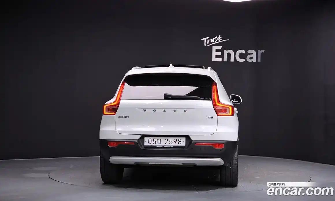 Volvo XC40 2019 2.0 гидро в Москве № 1009926, фото 4