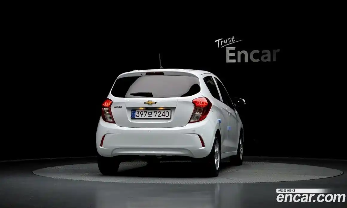 Chevrolet Spark 2022 1.0 Автомат в Москве № 1011685, фото 4