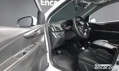 Chevrolet Spark 2022 1.0 Автомат в Москве № 1011685, миниатюра 10
