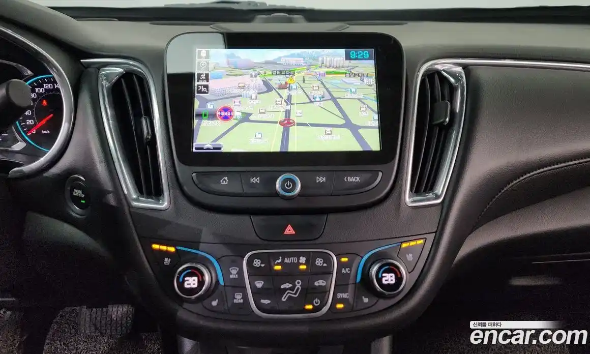 Chevrolet Malibu 2017 2.0 Автомат в Москве № 1011986, фото 15