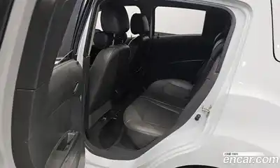 Chevrolet Spark 2014 1.0 механика в Москве № 1012355, миниатюра 11
