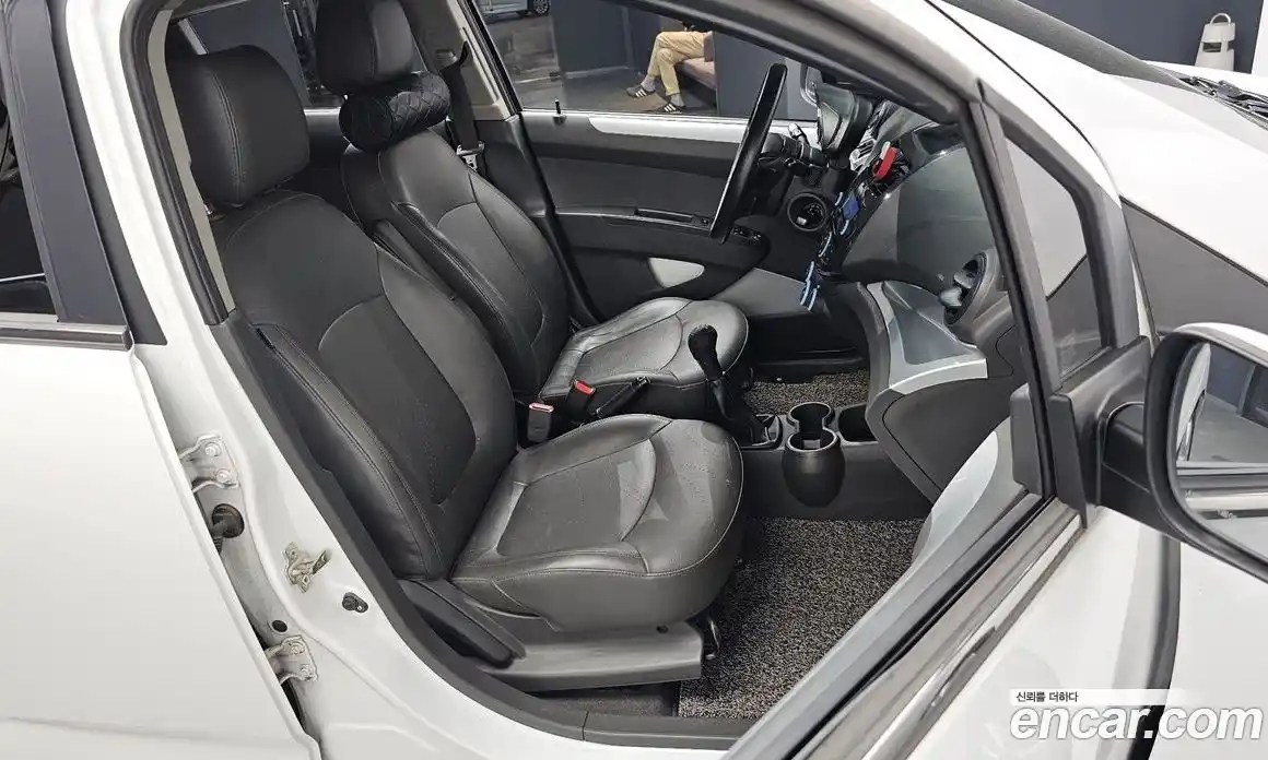 Chevrolet Spark 2014 1.0 механика в Москве № 1012355, фото 13