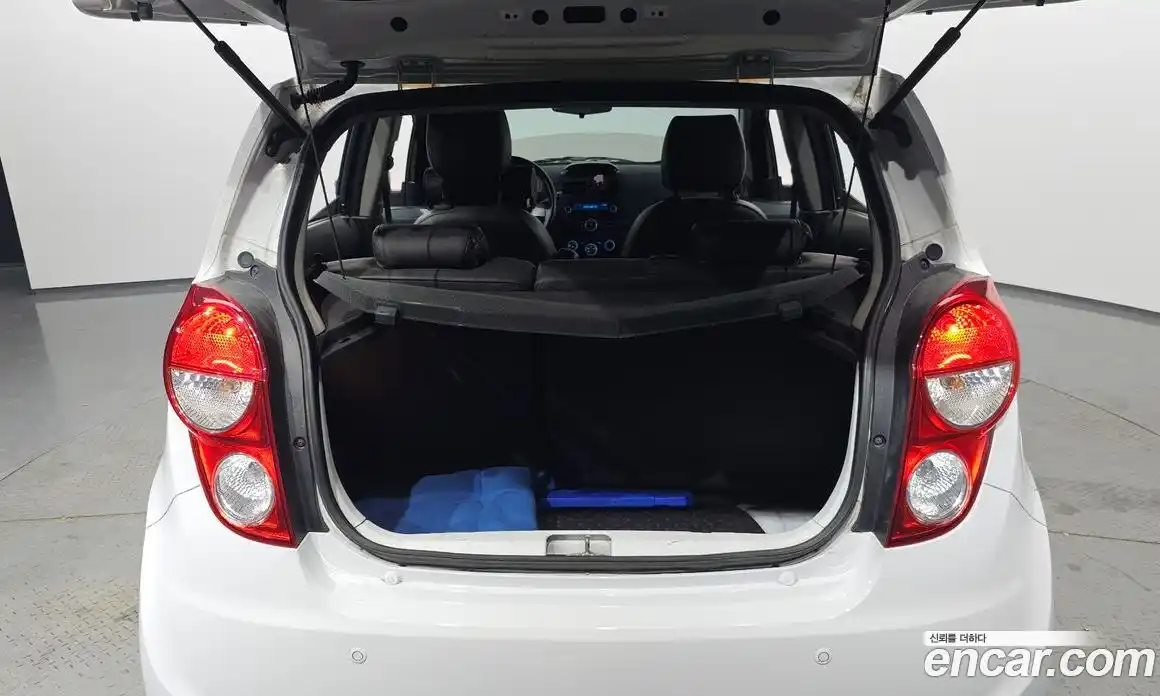 Chevrolet Spark 2014 1.0 механика в Москве № 1012355, фото 20