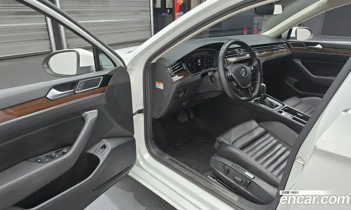 Volkswagen Passat 2018 2.0 гидро в Москве № 1014665, фото 11