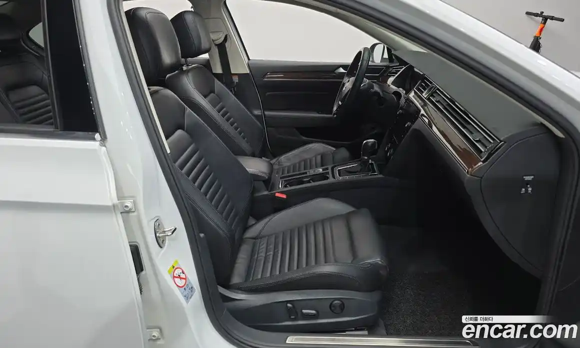 Volkswagen Passat 2018 2.0 гидро в Москве № 1014665, фото 10