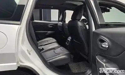 Jeep Cherokee 2021 2.4 гидро в Москве № 1014992, миниатюра 12
