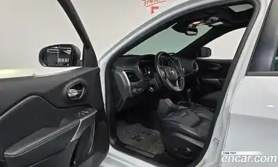 Jeep Cherokee 2021 2.4 гидро в Москве № 1014992, миниатюра 10