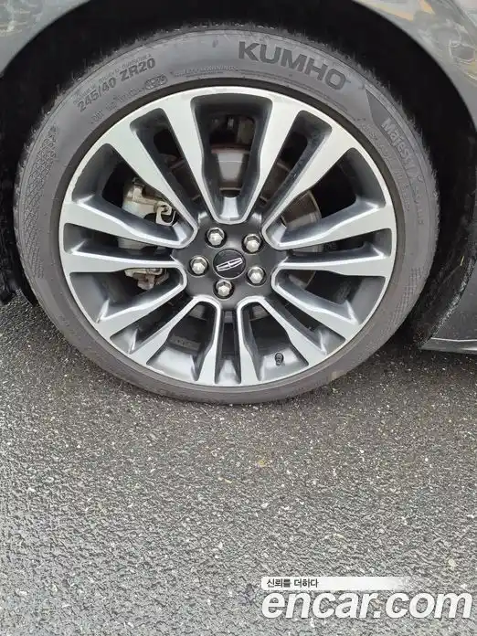 Lincoln Continental 2019 3.0 гидро в Москве № 1015635, фото 16