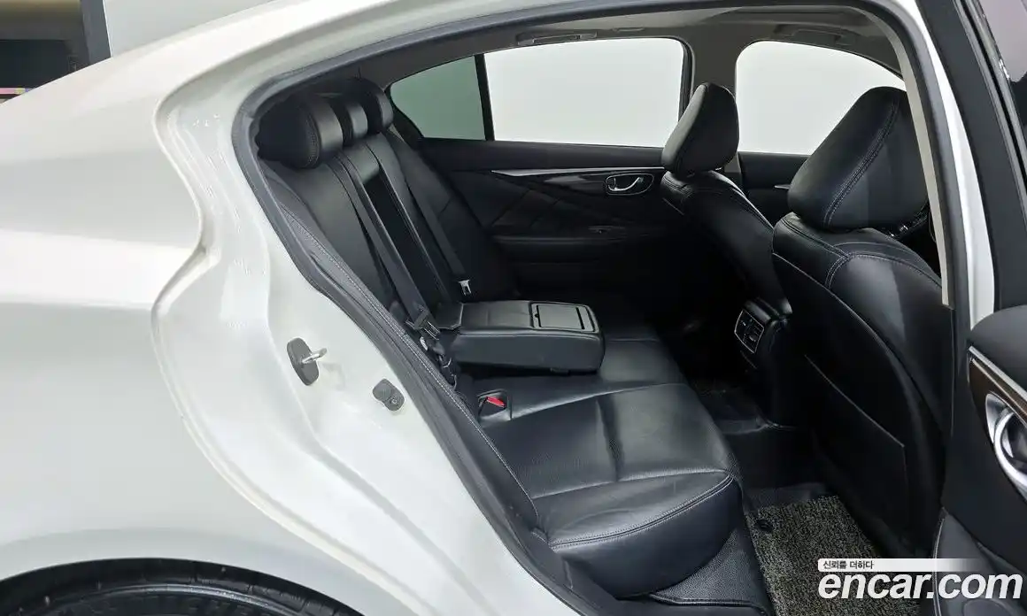 Infiniti Q50 2014 2.1 гидро в Москве № 1015742, фото 12