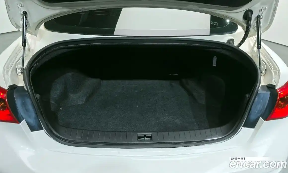 Infiniti Q50 2014 2.1 гидро в Москве № 1015742, фото 20