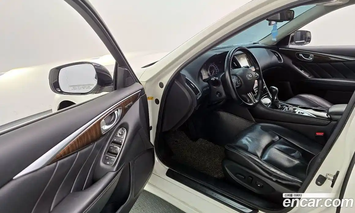 Infiniti Q50 2014 2.1 гидро в Москве № 1015742, фото 10
