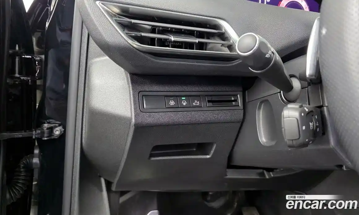 Peugeot 5008 2024 1.2 гидро в Москве № 1015780, фото 16