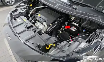 Peugeot 5008 2024 1.2 гидро в Москве № 1015780, миниатюра 6