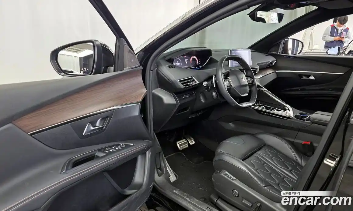 Peugeot 5008 2024 1.2 гидро в Москве № 1015780, фото 10