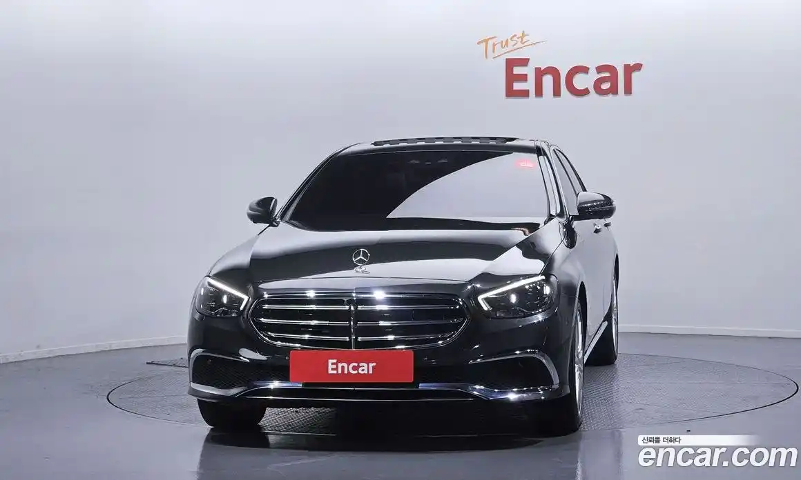 Mercedes-Benz E-Class 2022 2.0 гидро в Москве № 142115, фото 3