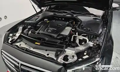 Mercedes-Benz E-Class 2022 2.0 гидро в Москве № 142115, миниатюра 6