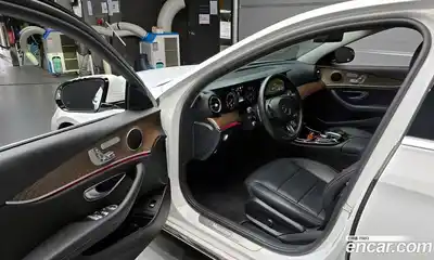 Mercedes-Benz E-Class 2017 2.0 гидро в Москве, миниатюра 11