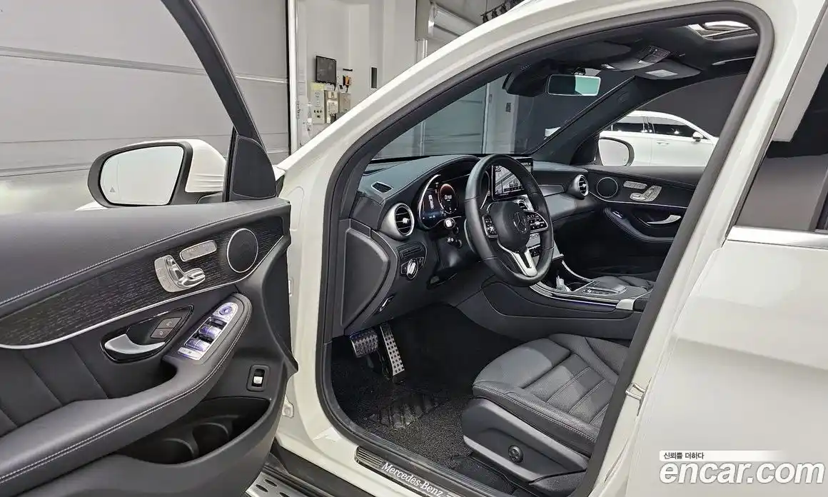 Mercedes-Benz GLC-Class 2022 2.0 гидро в Москве № 160209, фото 10