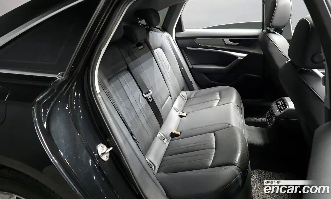 Audi A6 2019 2.0 гидро в Москве № 163565, фото 12