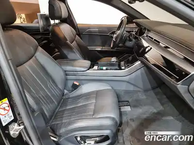 Audi A8 2023 3.0 гидро в Москве № 163963, миниатюра 11