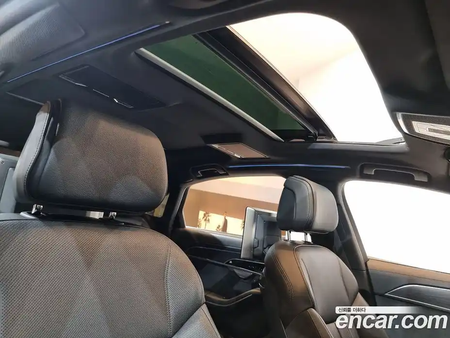 Audi A8 2023 3.0 гидро в Москве № 163963, фото 12