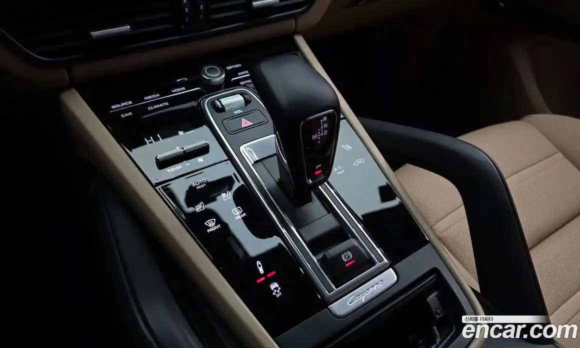 Porsche Cayenne 2022 3.0 гидро в Москве № 165064, фото 9